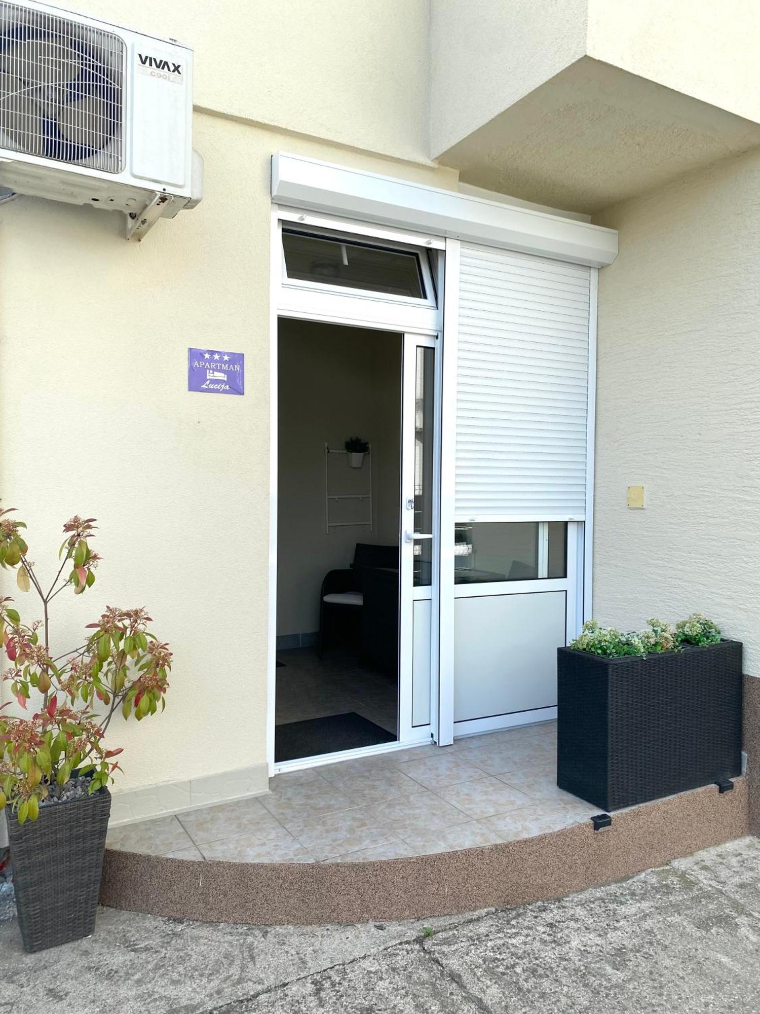 Apartman Lucija Gradici Exterior foto